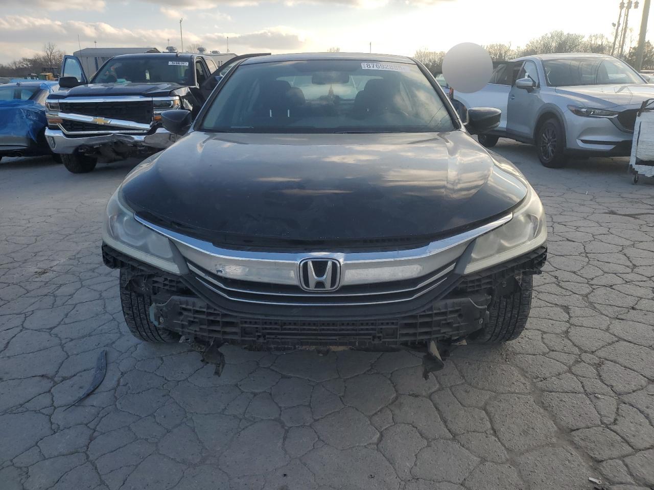 VIN 1HGCR2F3XGA163762 2016 HONDA ACCORD no.5