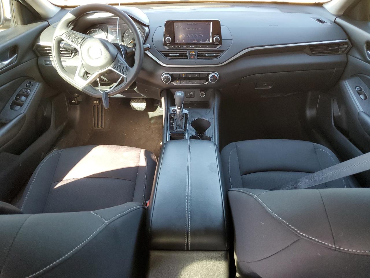 2021 Nissan Altima - Image 8