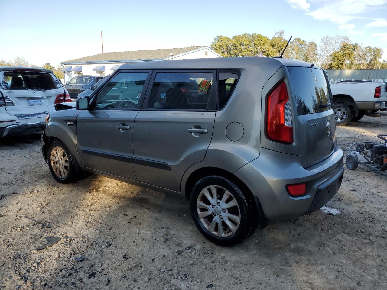 VIN KNDJT2A55D7600902 2013 KIA SOUL no.2