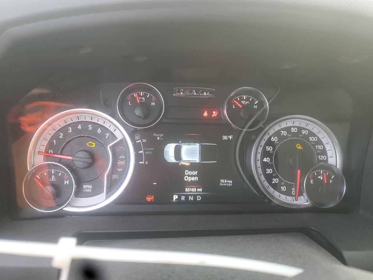 2019 RAM 1500 - Image 9