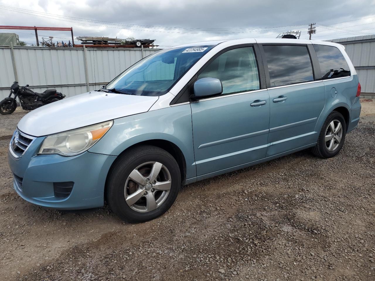 2009 Volkswagen Routan Sel للبيع في Kapolei، HI - Mechanical