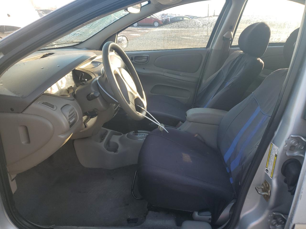 2005 Dodge Neon - Image 7