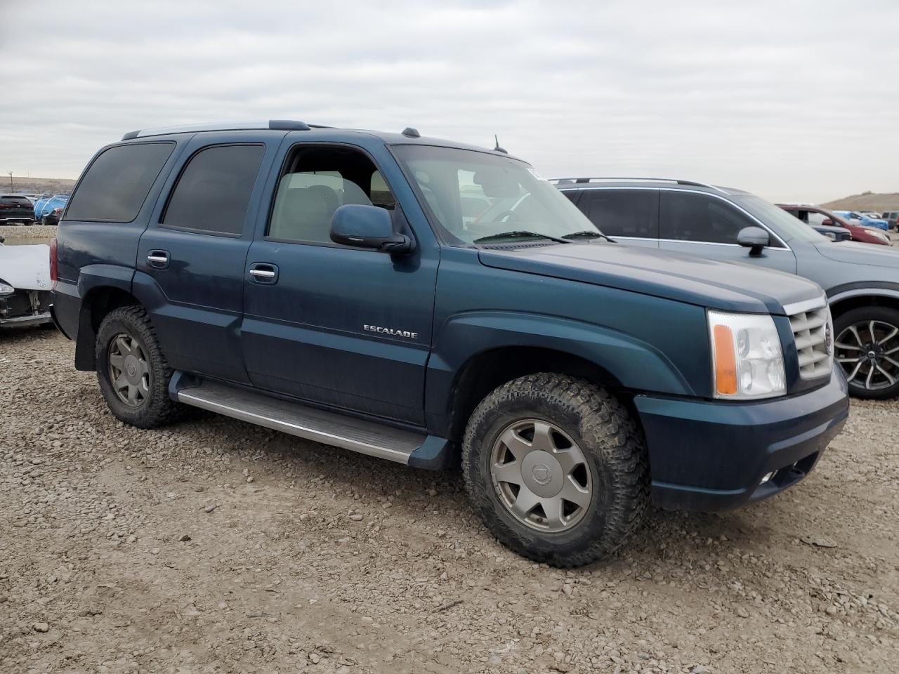 2005 Cadillac Escalade - Image 4