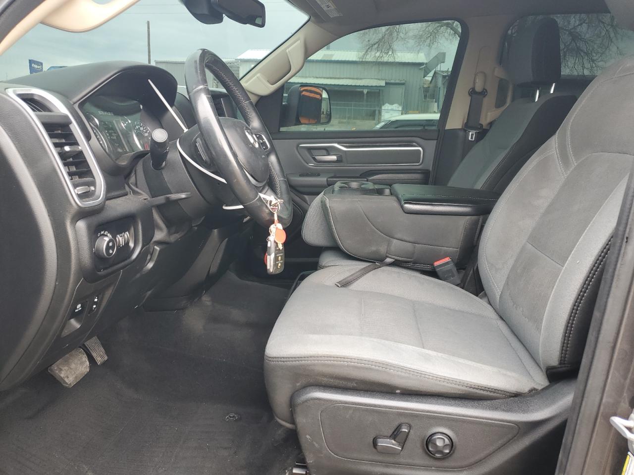 2019 RAM 1500 - Image 7