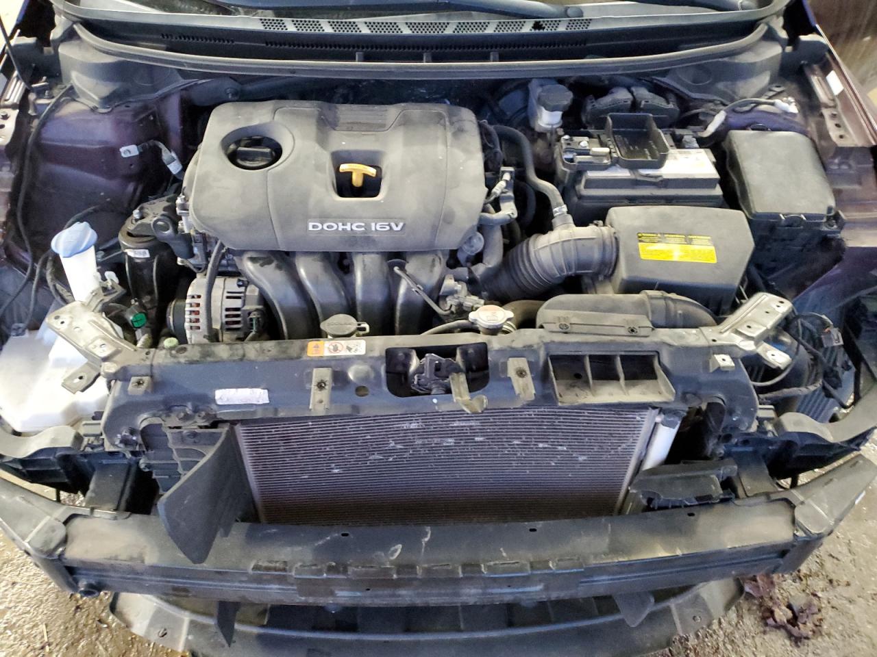 2017 Kia Forte - Image 11