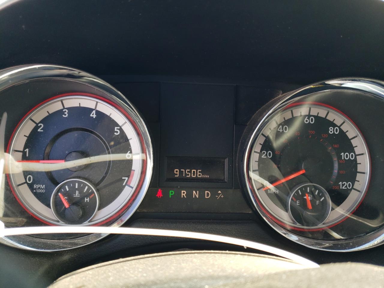2014 Dodge Caravan - Image 9