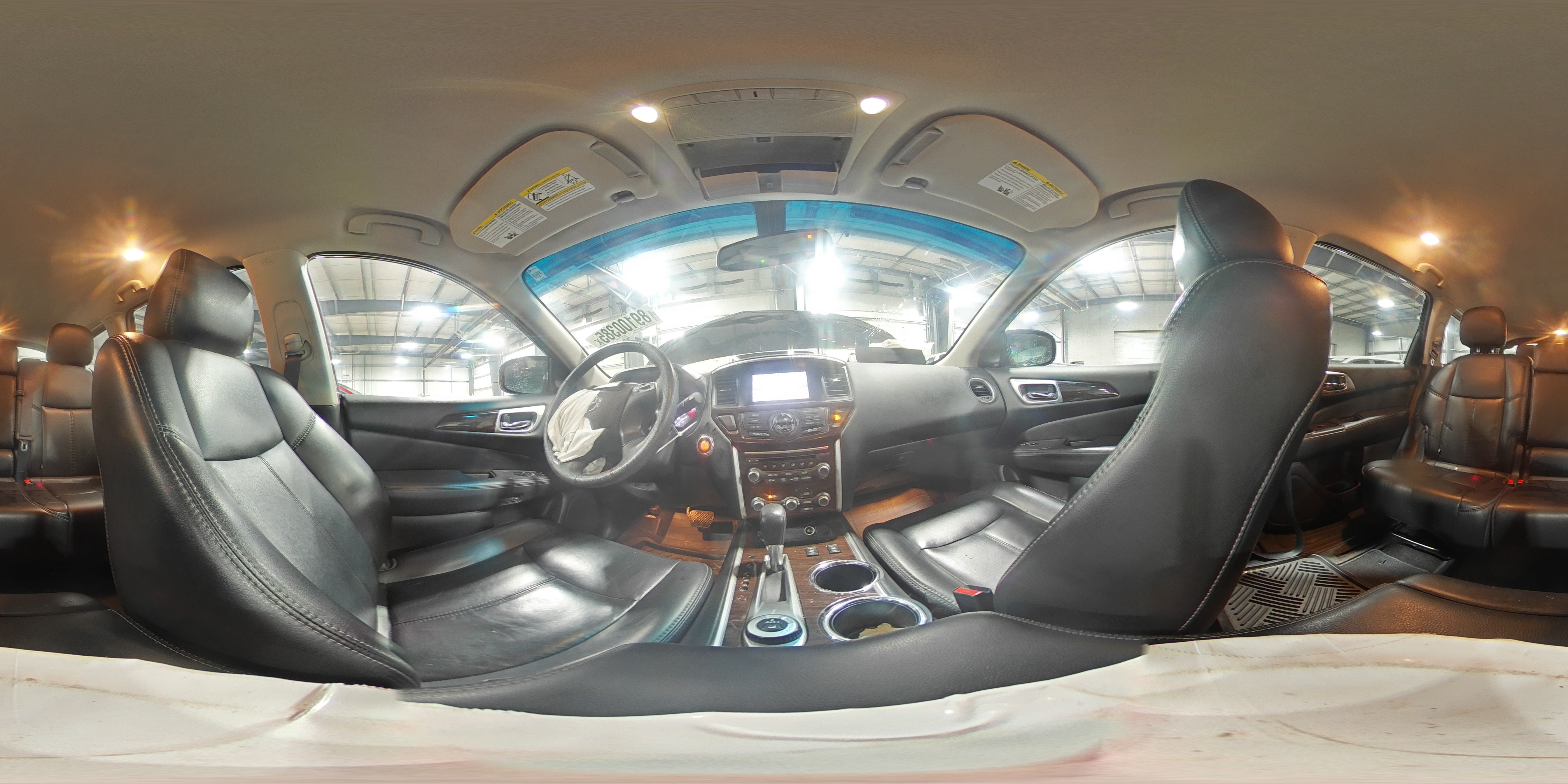 2016 Nissan Pathfinder - Image 16
