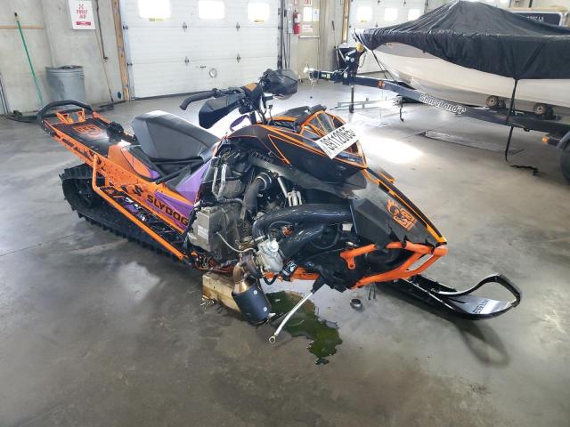 2022 Arctic Cat Cfr1000