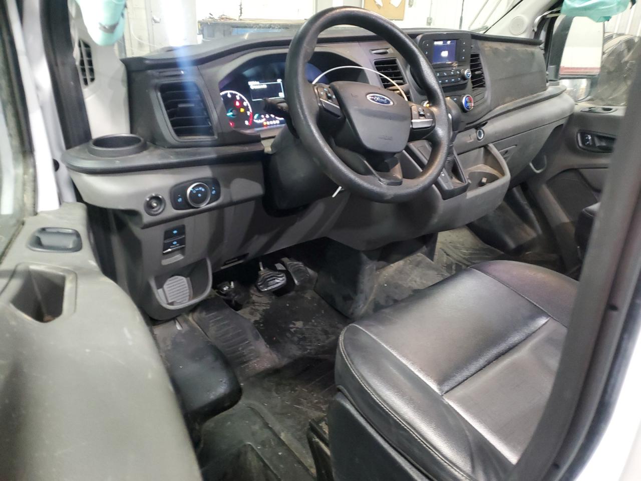 2023 Ford Transit - Image 8