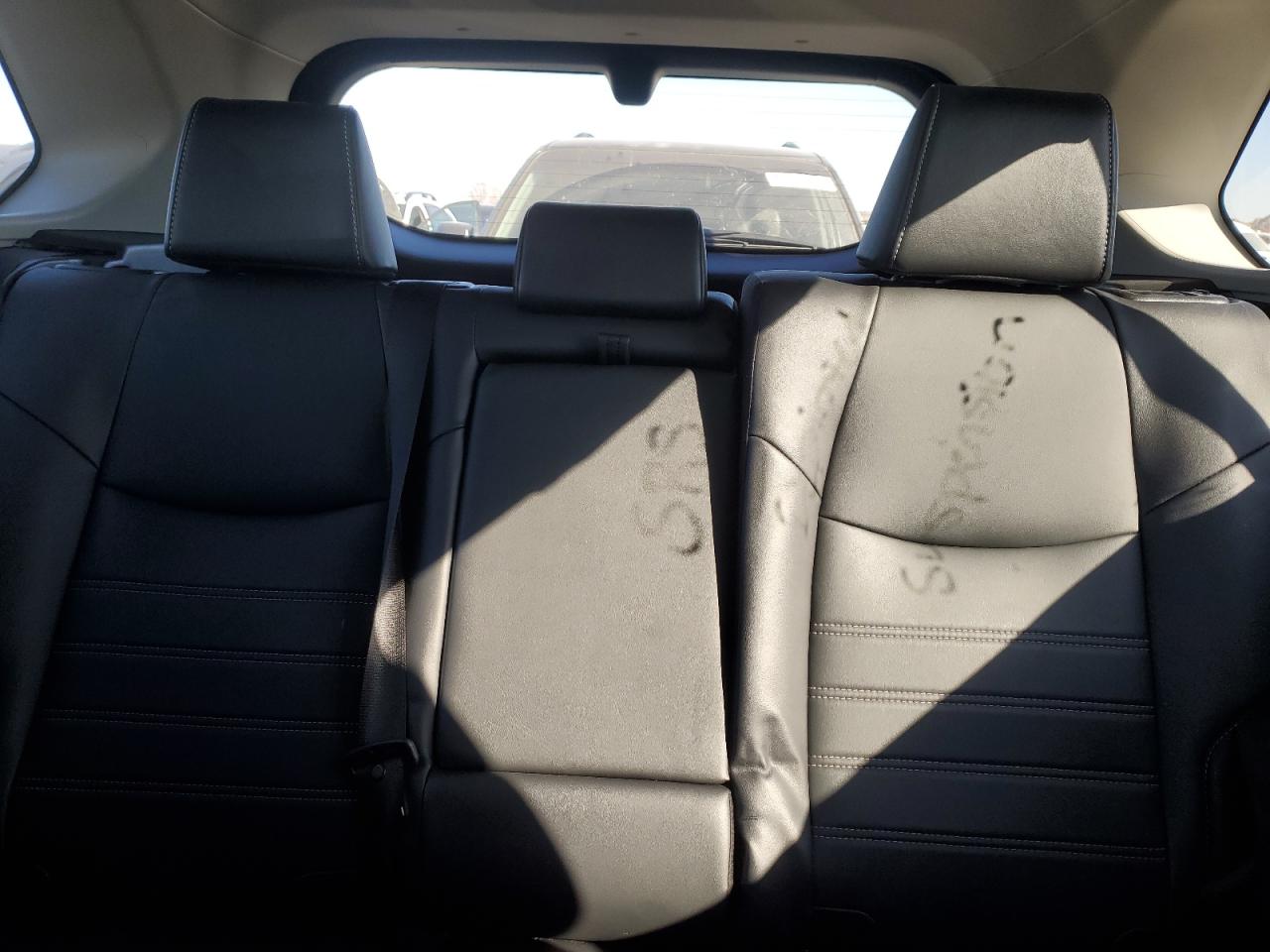 2024 Toyota RAV 4 - Image 10