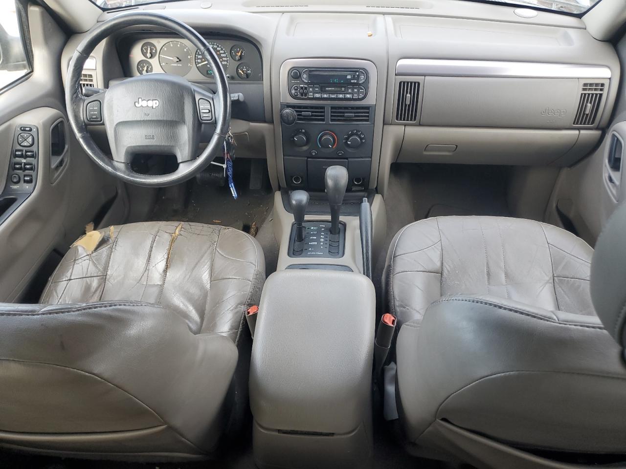 2002 Jeep Grand Cherokee - Image 8
