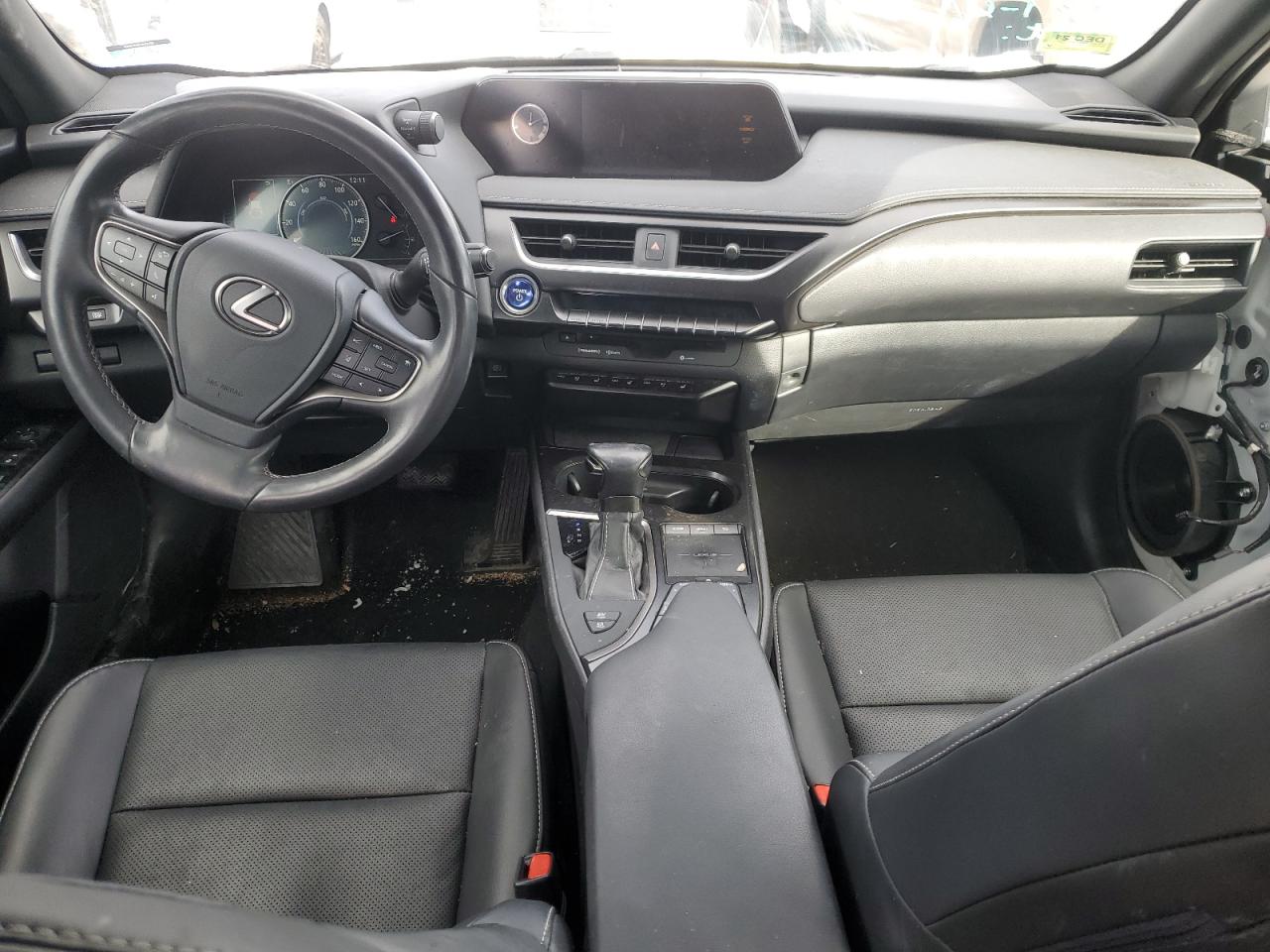 2019 Lexus UX - Image 8