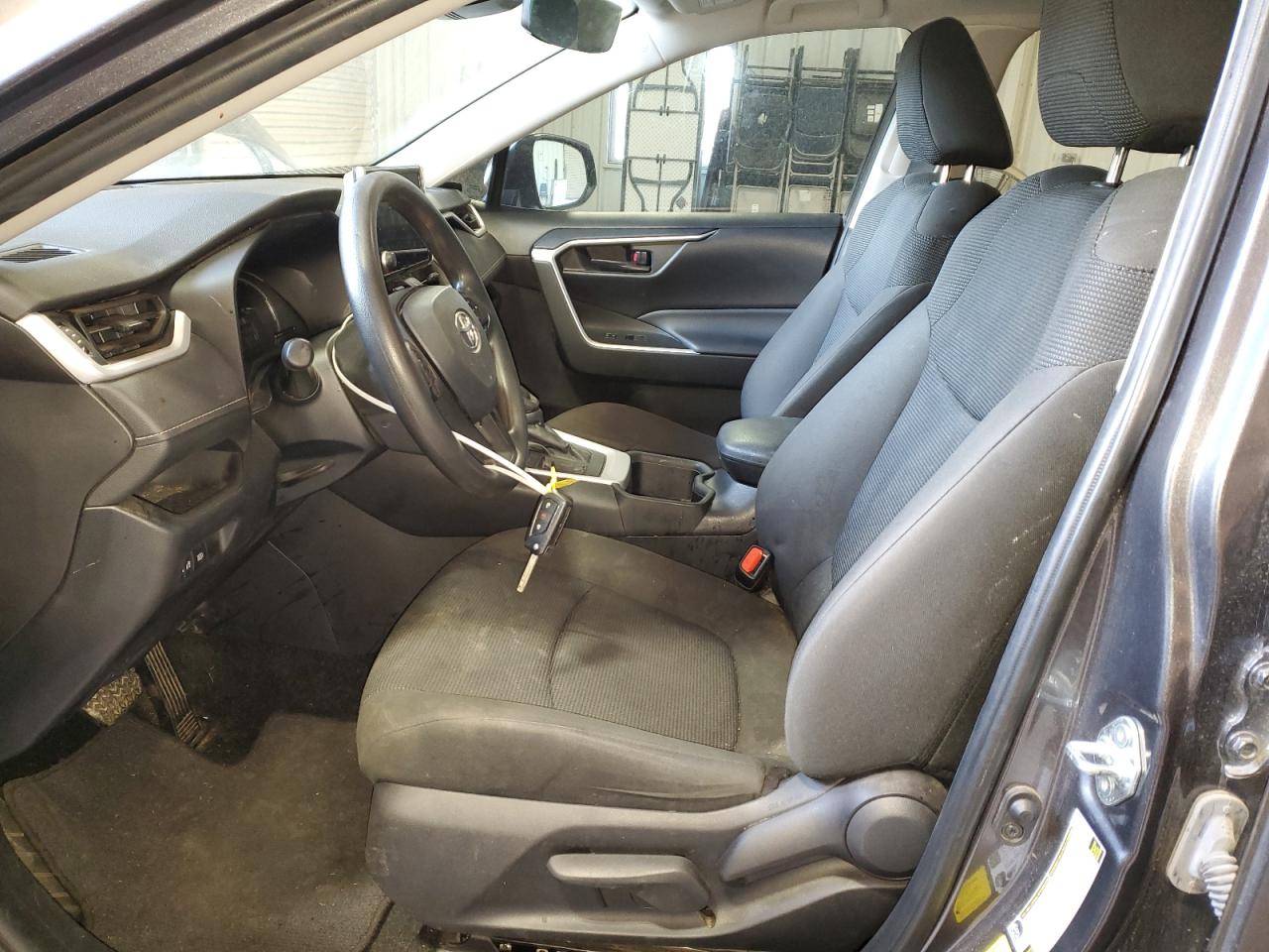 2024 Toyota RAV 4 - Image 7