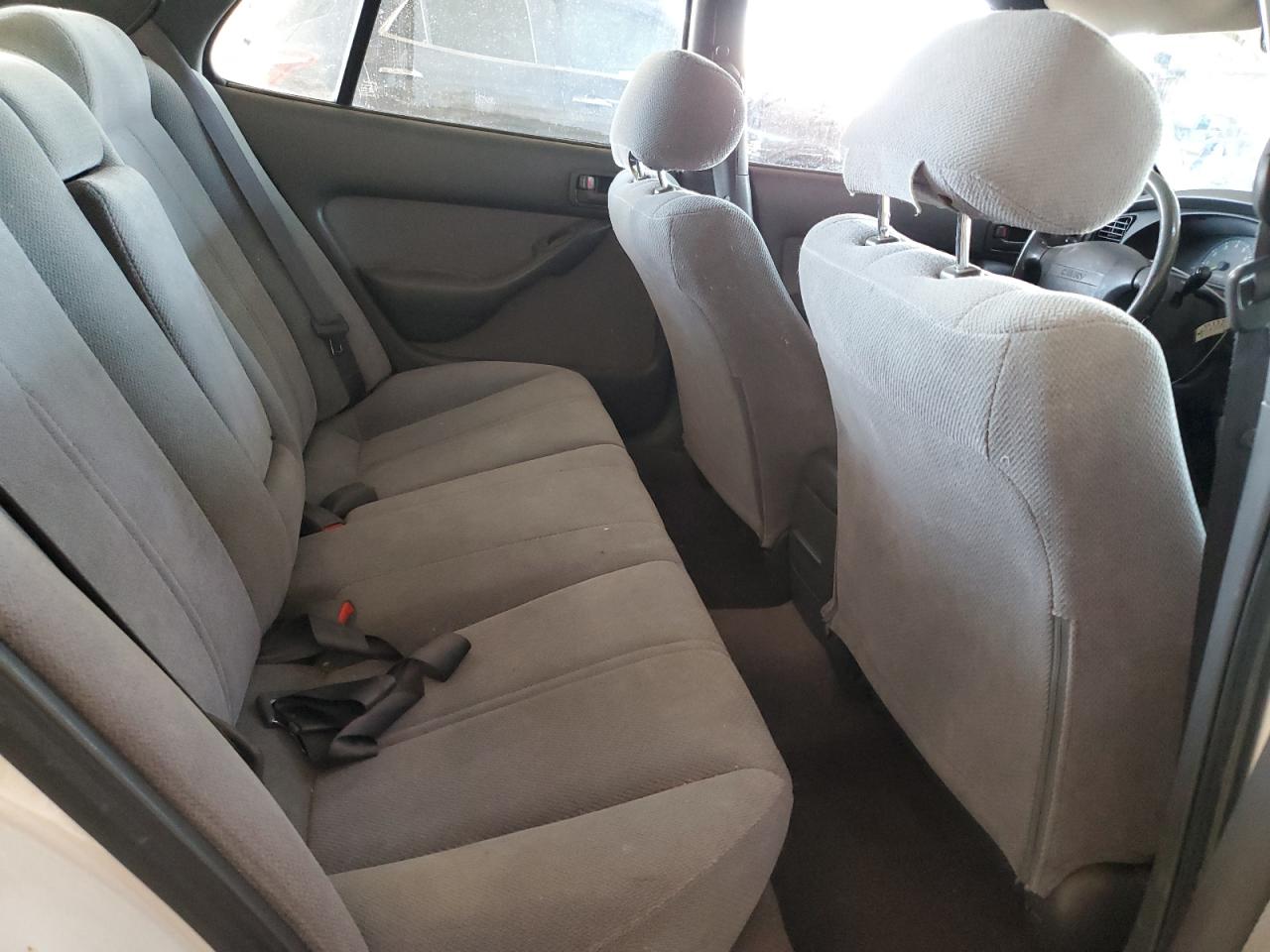 1995 Toyota Camry - Image 10