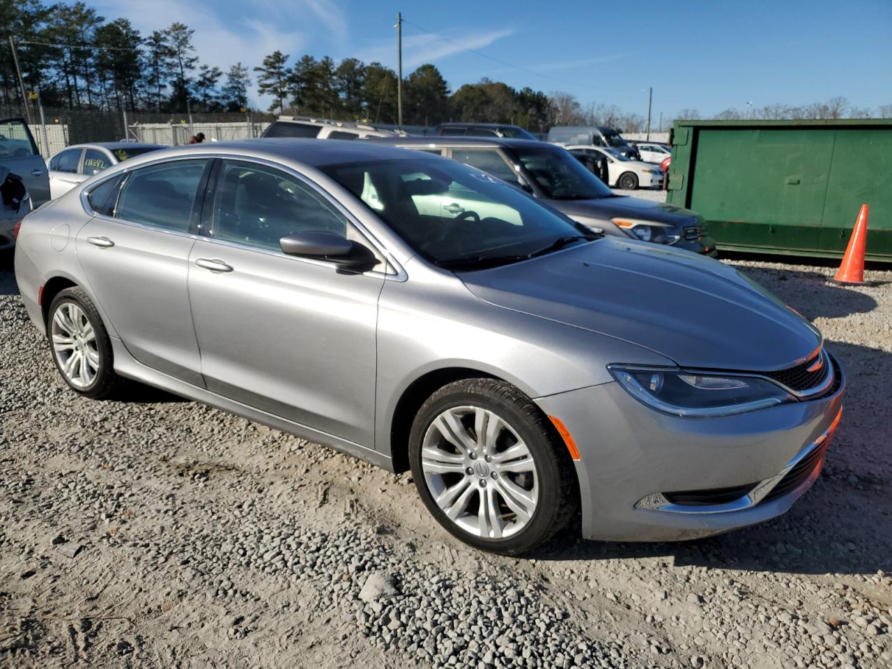 2015 Chrysler 200 - Image 4