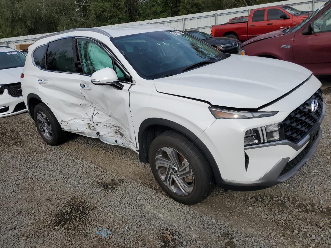2023 Hyundai Santa Fe - Image 4