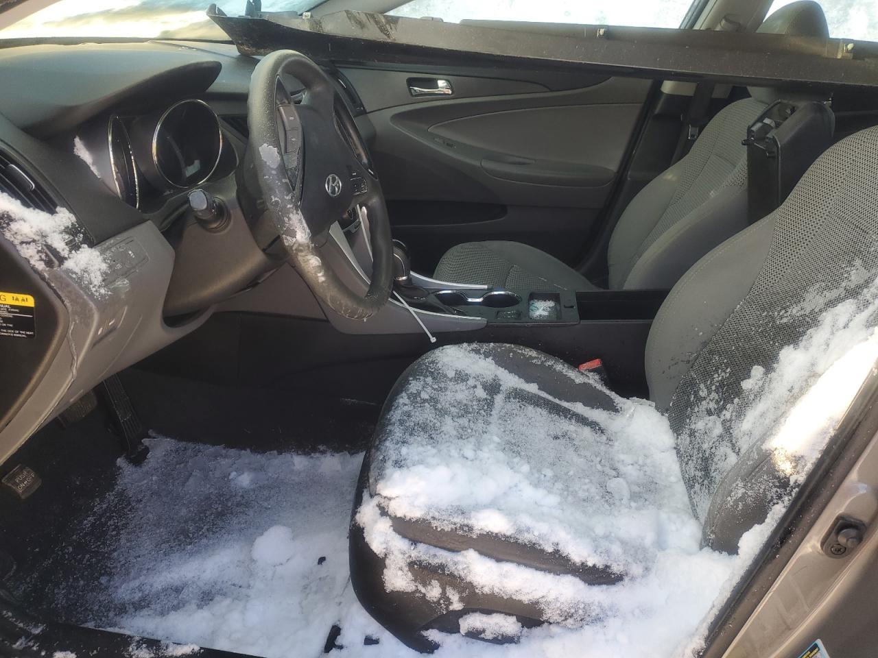 2013 Hyundai Sonata - Image 7