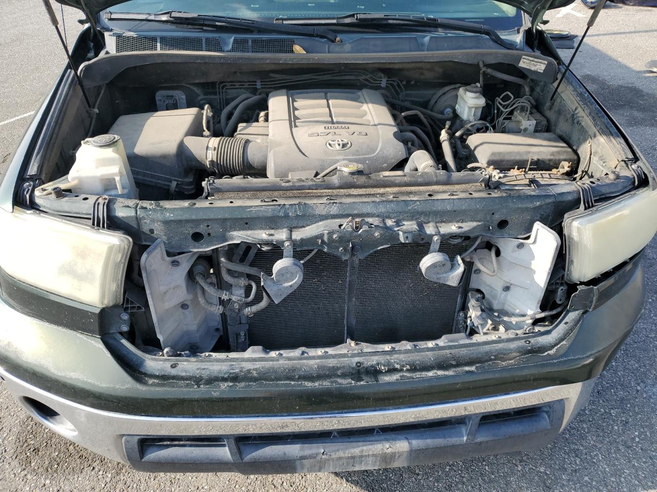 2012 Toyota Tundra - Image 12