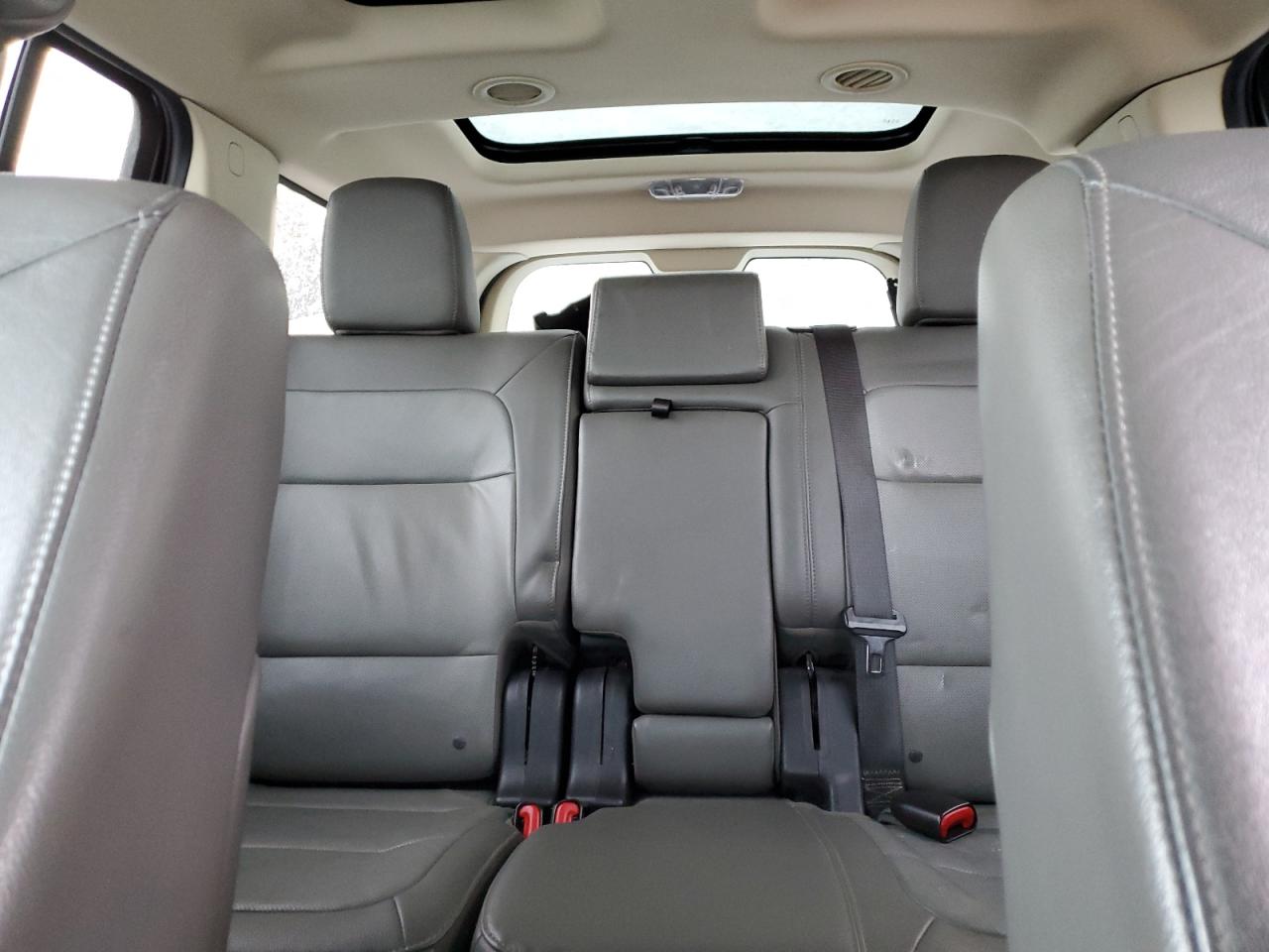 2018 Ford Flex - Image 10