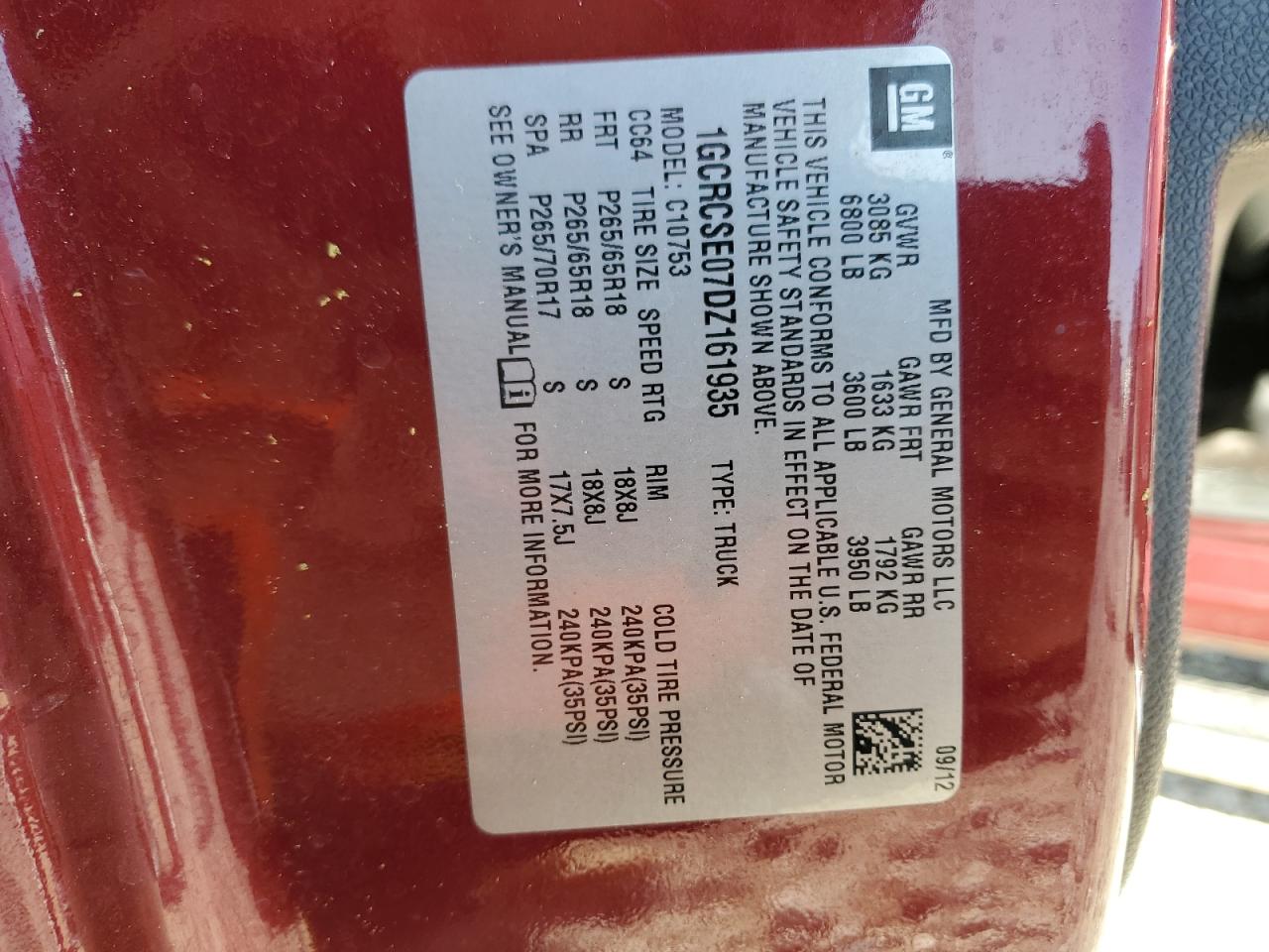 2013 Chevrolet Silverado - Image 13