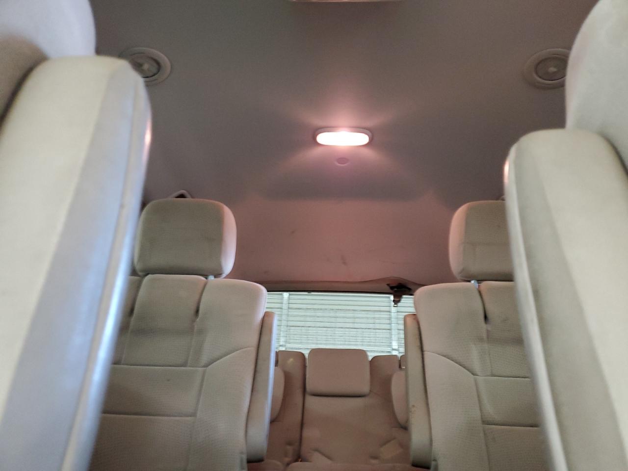 2013 Dodge Caravan - Image 10