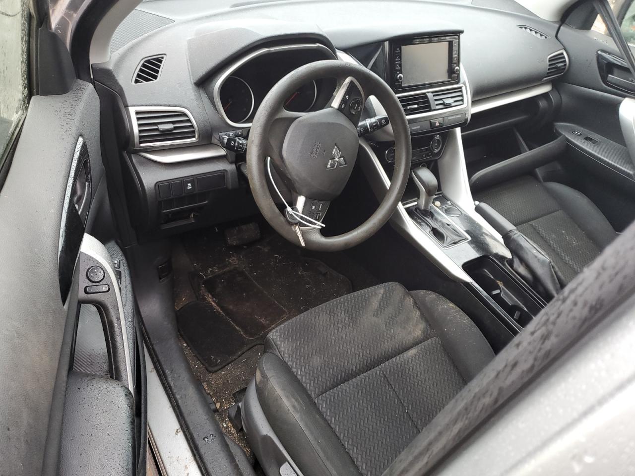 2020 Mitsubishi Eclipse - Image 8