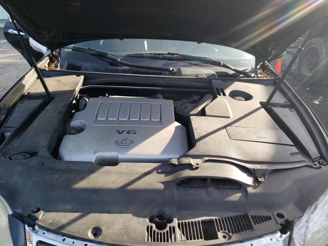2010 Lexus ES - Image 11