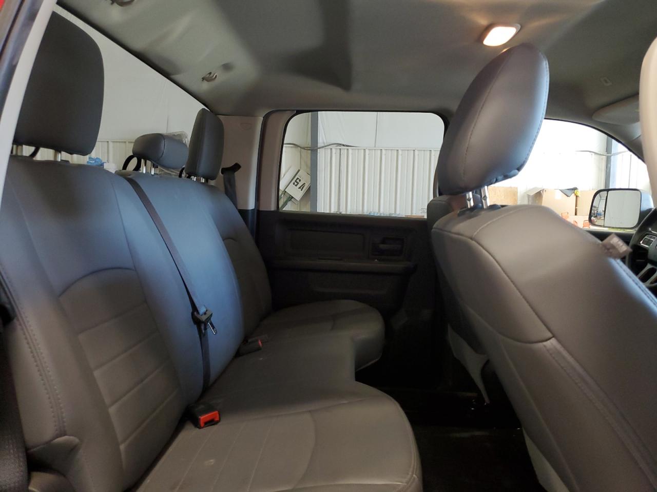 2020 RAM 1500 - Image 10