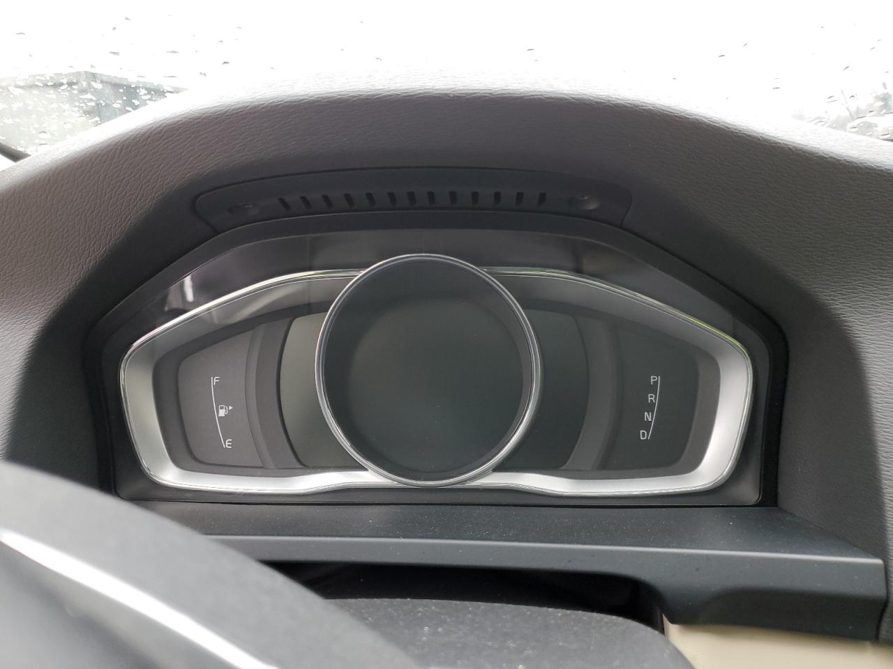 2015 Volvo S60 - Image 9