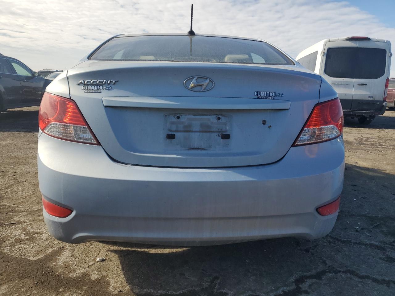 2013 Hyundai Accent - Image 6