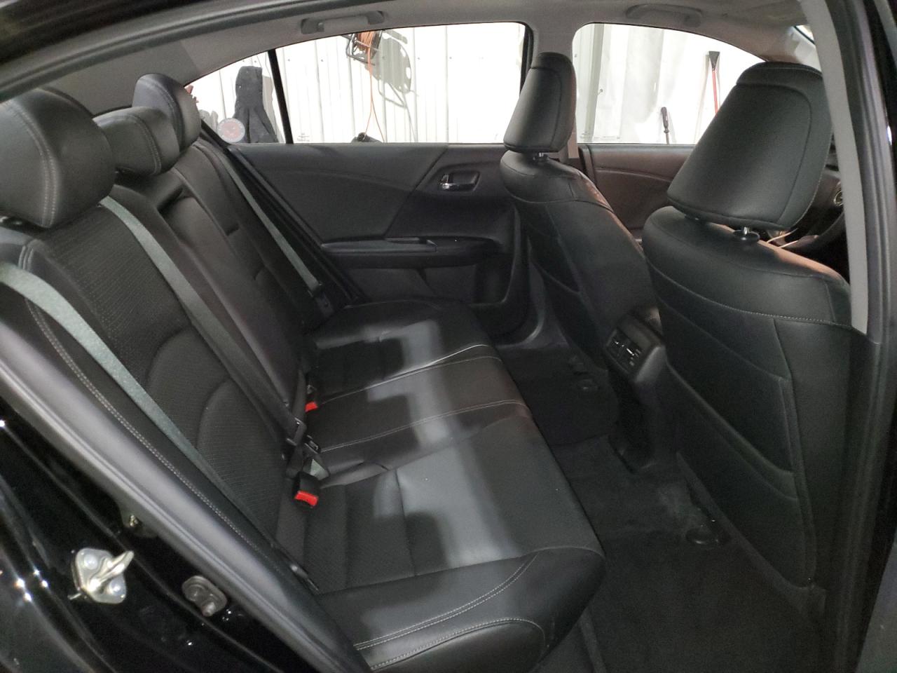 2015 Honda Accord - Image 10