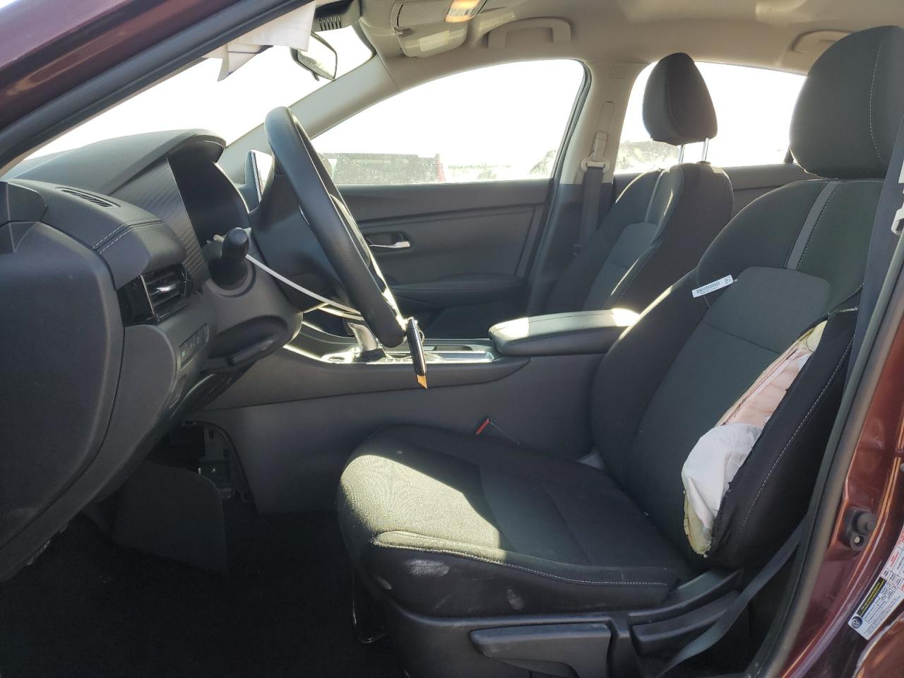 2024 Nissan Sentra - Image 7