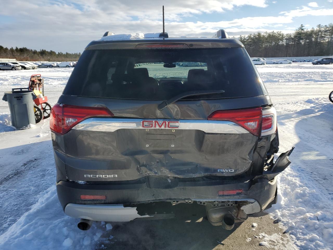 2019 GMC Acadia - Image 6