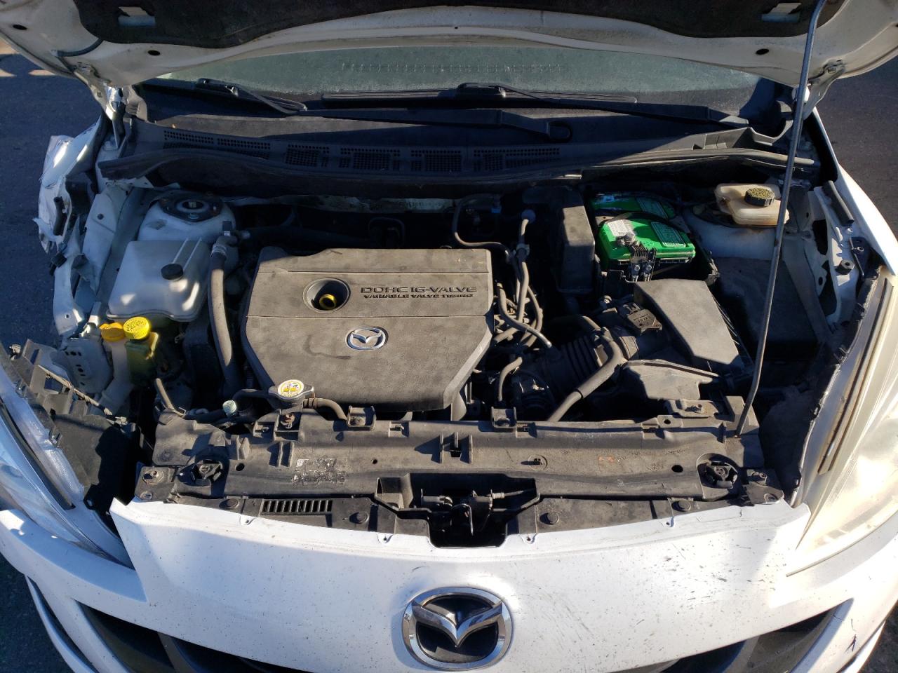 2012 Mazda 5 - Image 12
