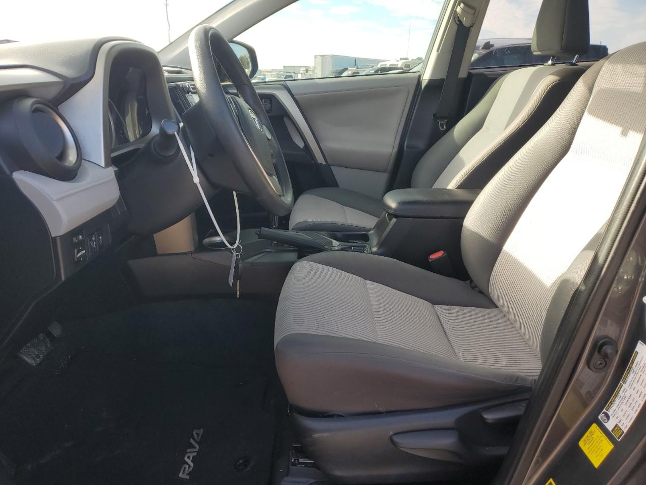 2013 Toyota RAV 4 - Image 7