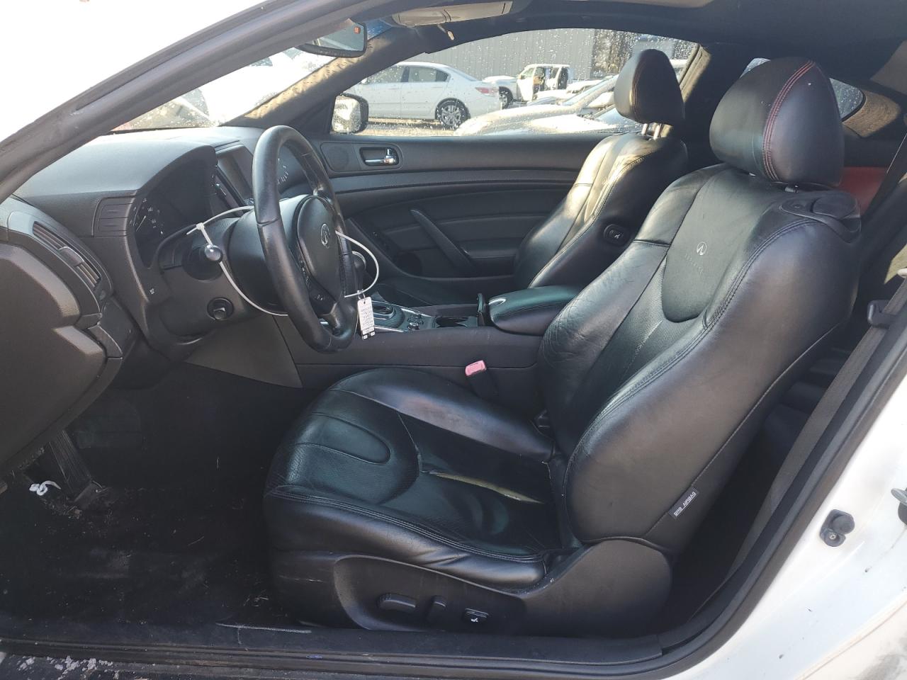 2011 Infiniti G - Image 7