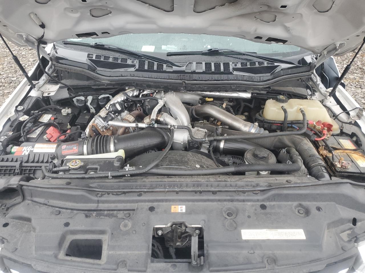 2020 Ford F350 - Image 11
