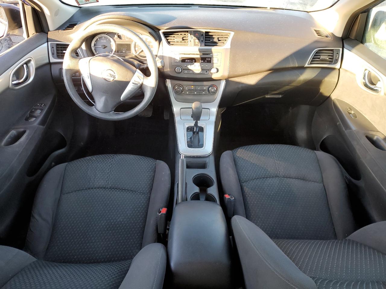 2014 Nissan Sentra - Image 8