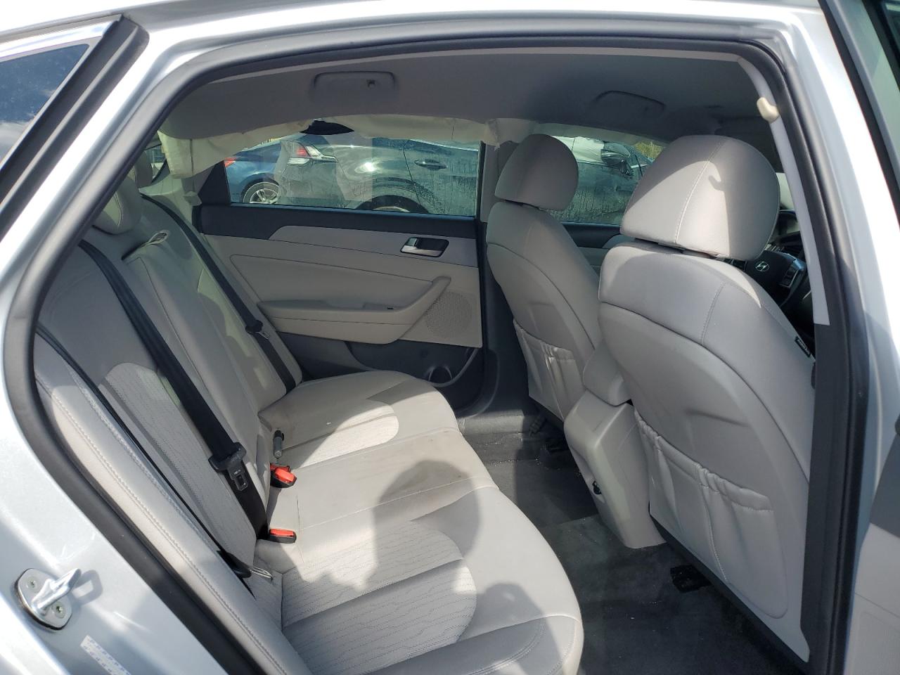 2019 Hyundai Sonata - Image 10