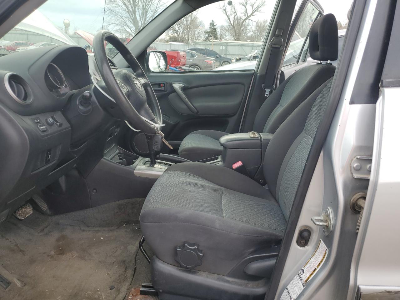 2004 Toyota RAV 4 - Image 7