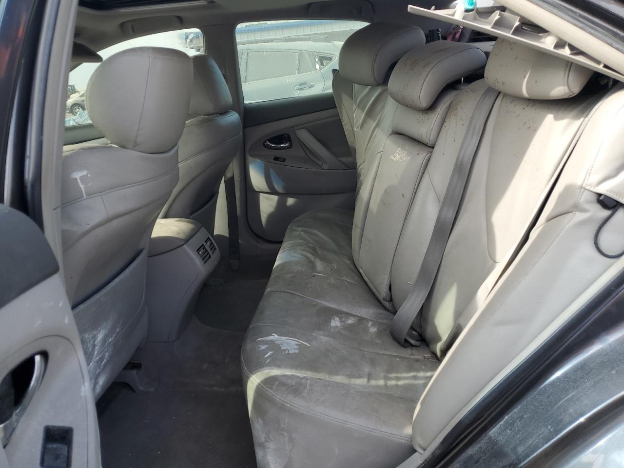 2007 Toyota Camry - Image 10