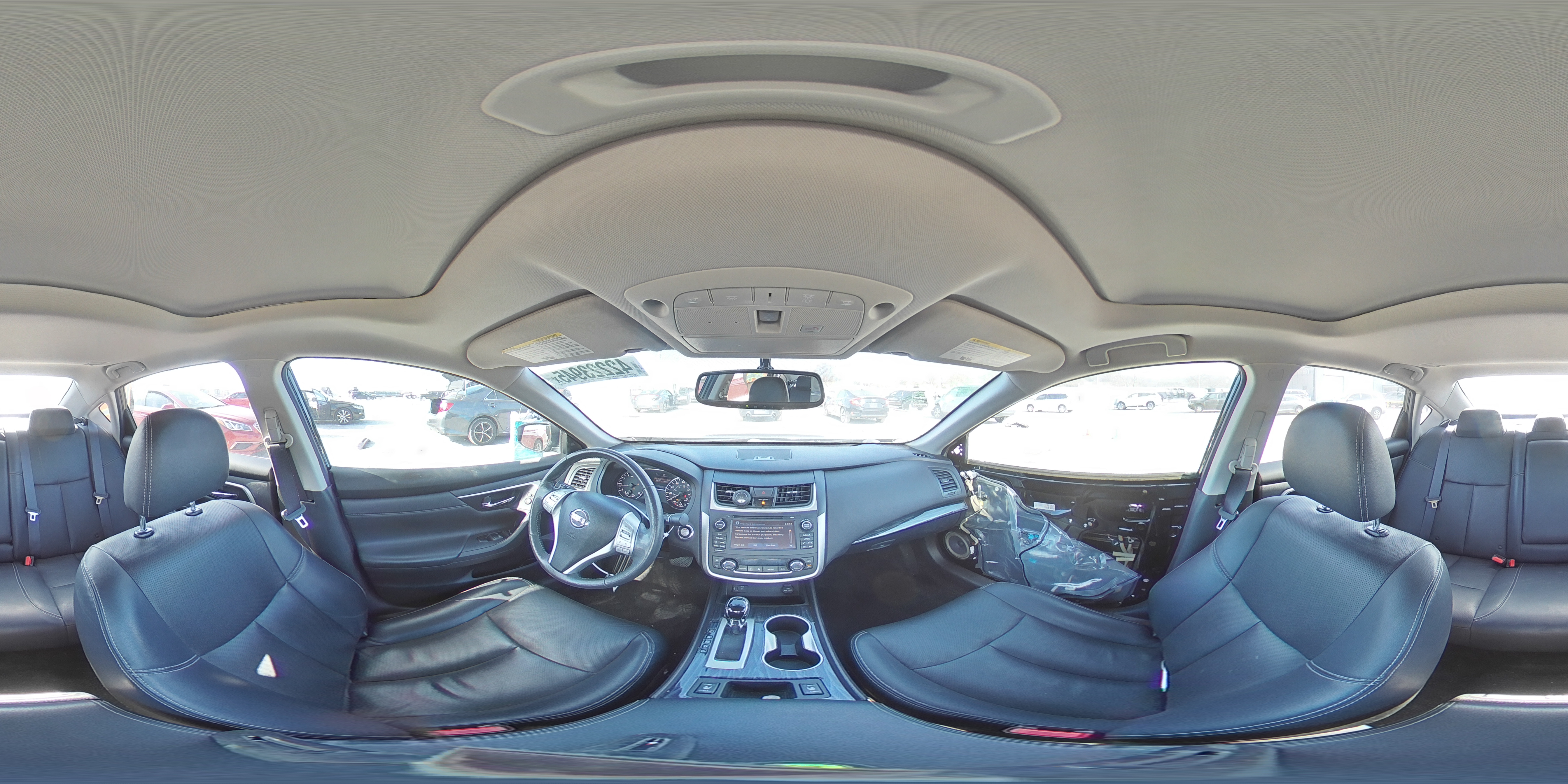 2017 Nissan Altima - Image 12