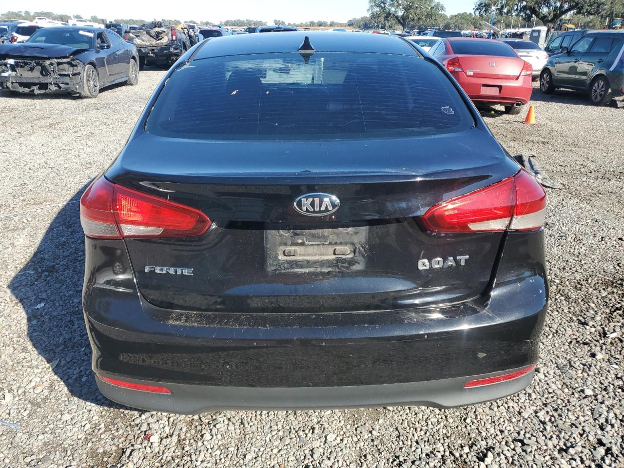 2017 Kia Forte - Image 6
