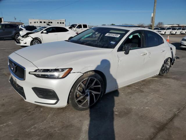  VOLVO S60 2020 Білий