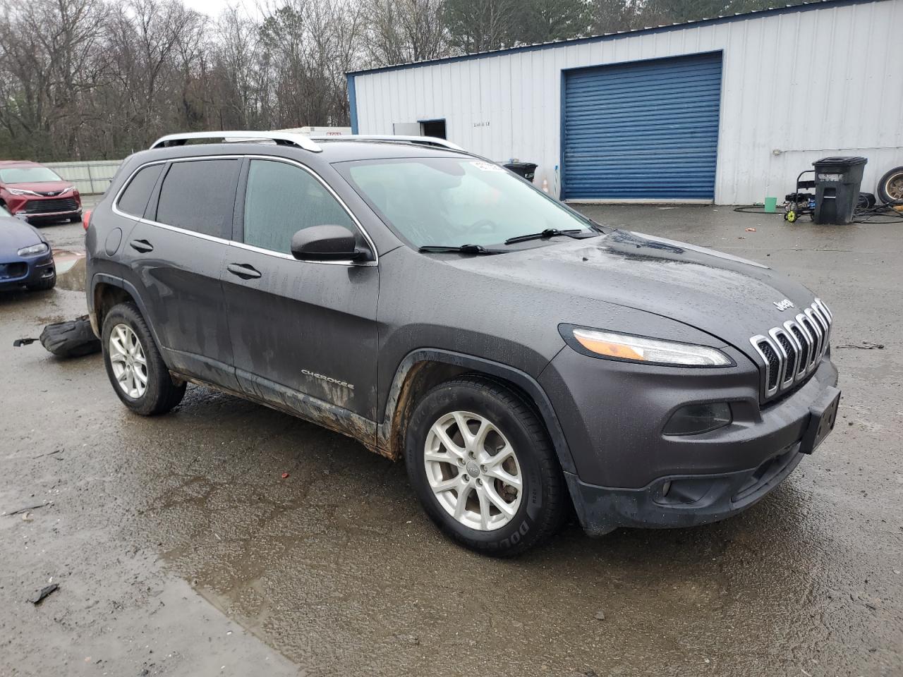 2016 Jeep Grand Cherokee - Image 4