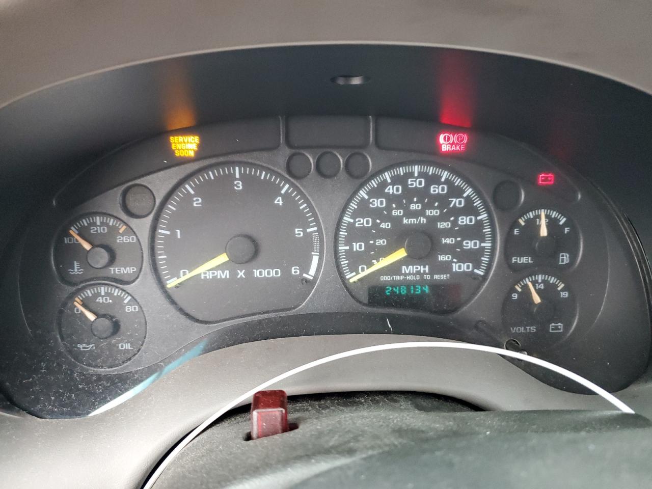 2000 GMC Jimmy - Image 9