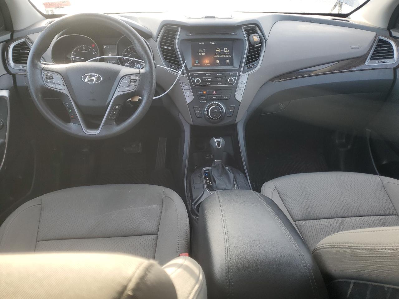 2017 Hyundai Santa Fe - Image 8
