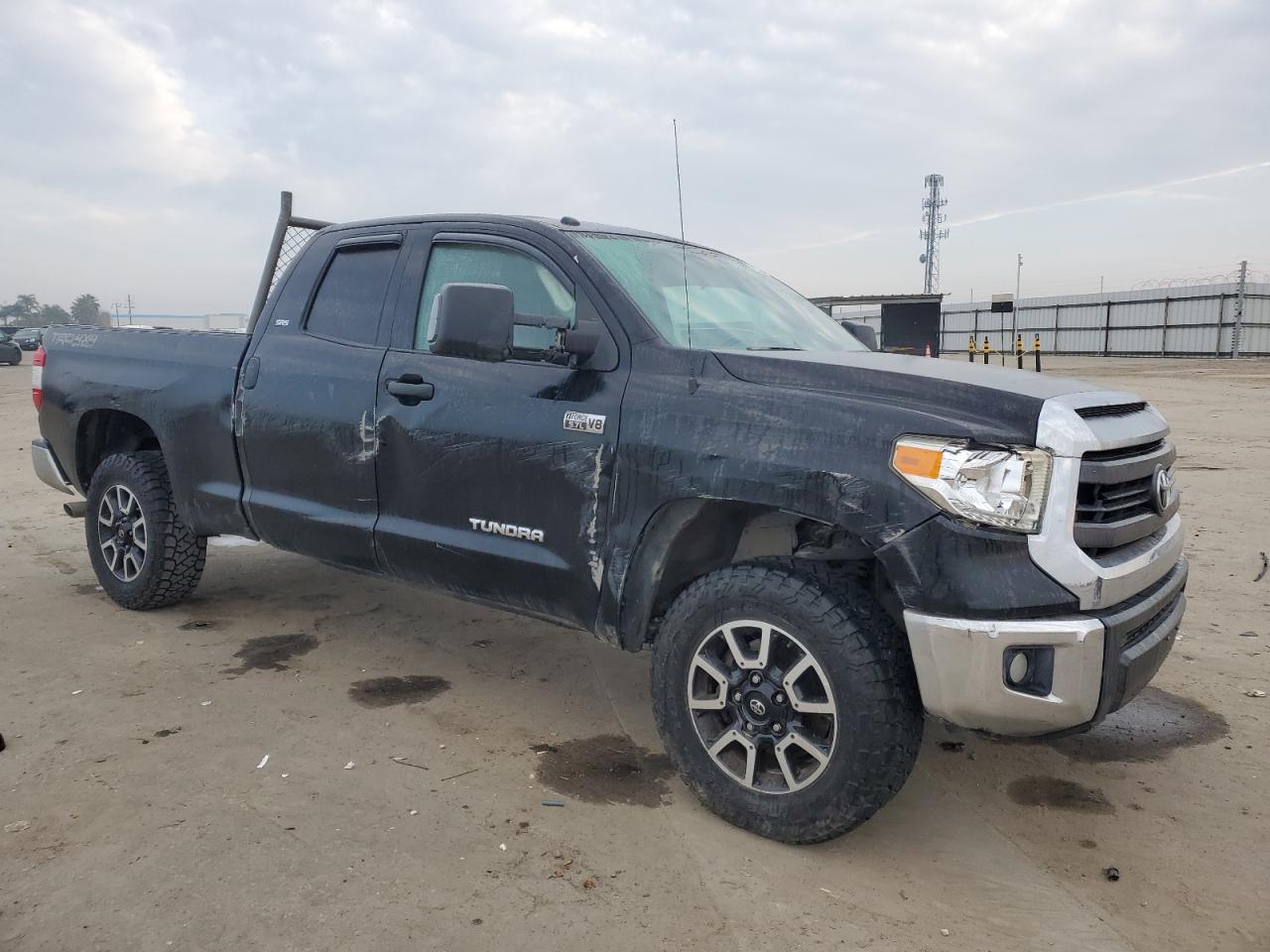 2014 Toyota Tundra - Image 4
