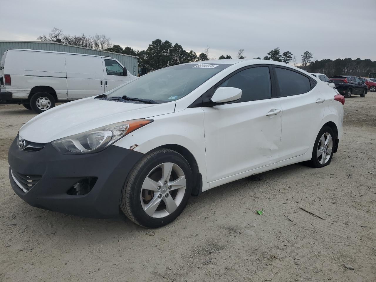 VIN 5NPDH4AE6DH185756 2013 HYUNDAI ELANTRA no.1