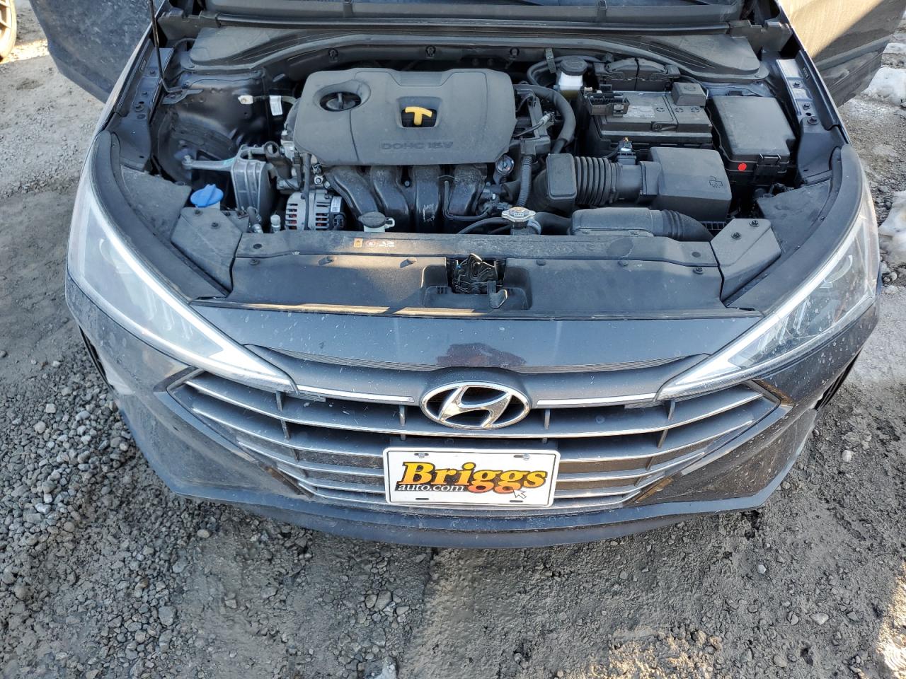 2020 Hyundai Elantra - Image 11